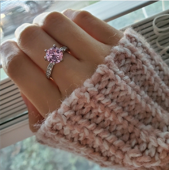 New Beautiful Pink Engagement/Wedding Ring - Picture 6 of 12